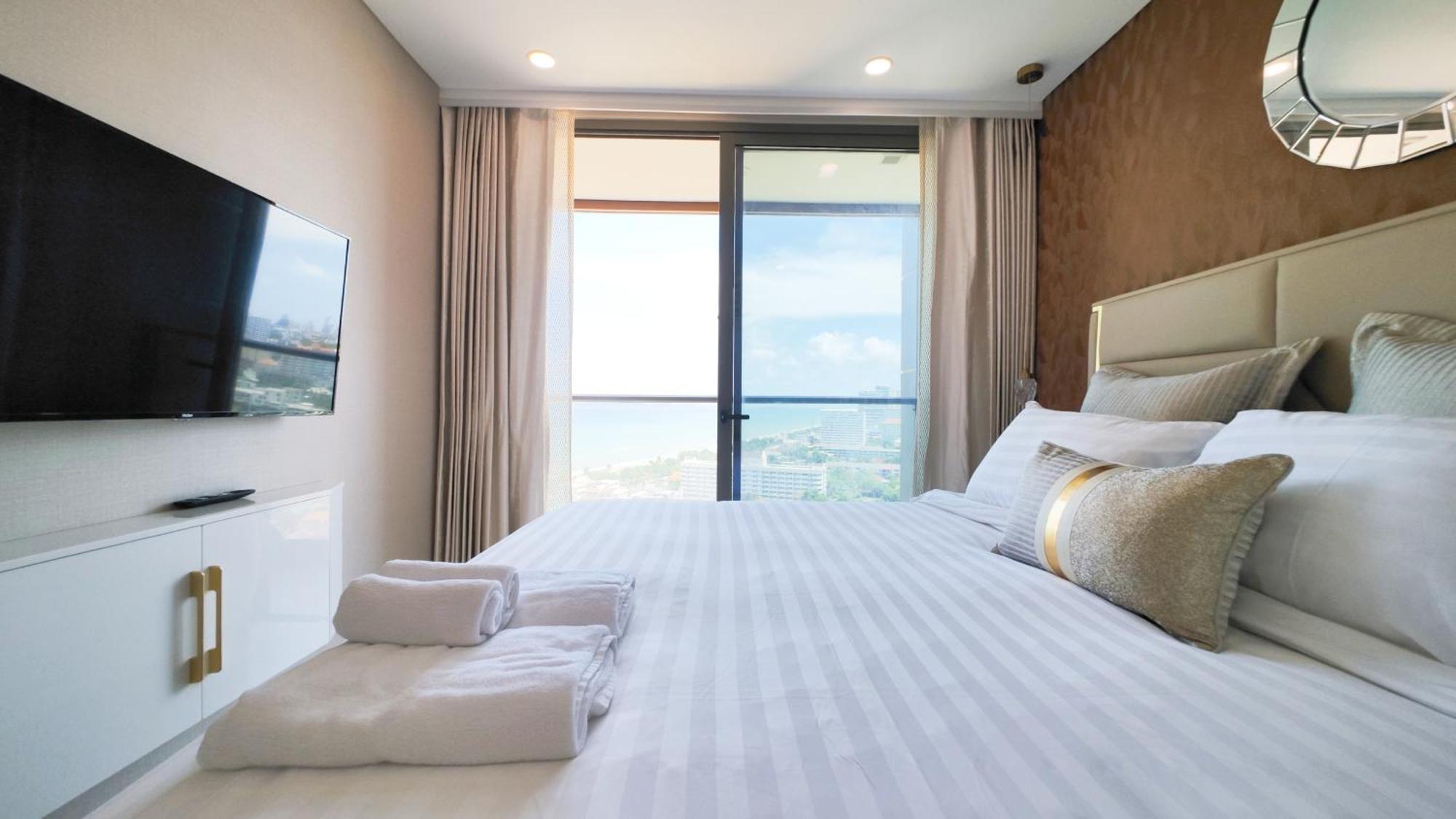 The Astra Sky River Apartment Jomtien Beach Exterior photo